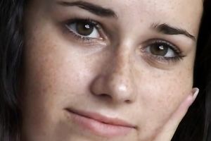 Bald mature fellow gets to eat nice-looking dilettante brunette hair cutie