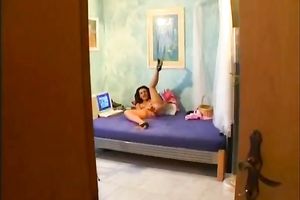 Brunette sweetheart can't live without to put on a dirty show for the camera