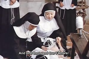 Two hot oriental dark brown lesbian babes shows their excitement