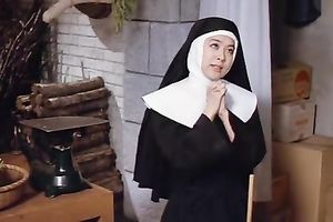 Two hot oriental dark brown lesbian babes shows their excitement