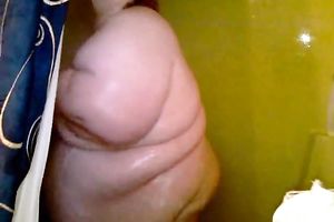 Morbidly bulky SBBW redhead girlfriend takes shower