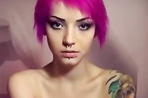 Purple haired juvenile white bimbo with large love muffins on webcam