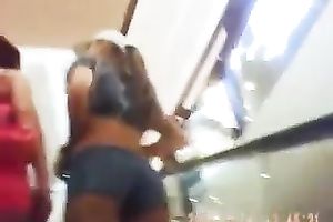 We are 2 of the sexiest hotties with priceless bums u will ever watch