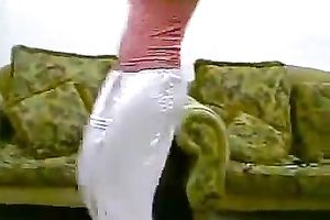 Cute Indian girlfriend gives me tempting dance in her yoga panties