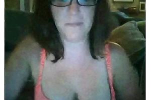 Busty brunette hair white women from Texas shows me her large rack on Skype