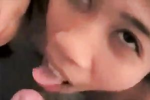 Two cute natural Asian amateur hoes work jointly on appealing wang