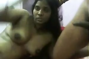 Young and lustful Desi playgirl gives astounding lengthy head