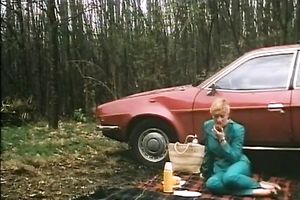 Sexy all natural white European hotties on the picnic jointly