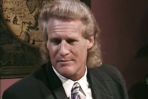 Sweet and delicious spunk flow in her throat after steamy sex