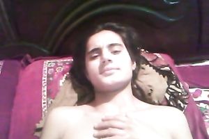 Horny guy jams mangos of his GF while fucking her missionary style