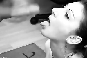 Friend of mine drilled his hawt sweetheart in his bedroom in her face hole