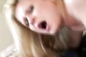 Insatiable golden-haired white slutwife on the sofa blows large wang and rides it