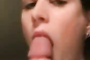 Charming nineteen years old girlfriend goes down on me engulfing my bulky knob