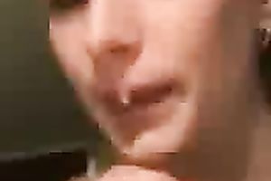 Charming nineteen years old girlfriend goes down on me engulfing my bulky knob