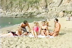 Delightful and busty blond milf gets cunnilignus