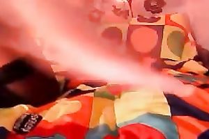 One of the bets tanned beauties on webcam that I discovered