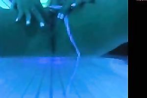 I like to masturbates after tanning my curves in solarium