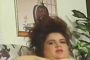 Extremely bulky big beautiful woman milf is in nature's garb flashing her twat