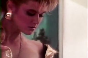 Fantastic light-haired babe demonstrates her stylish body