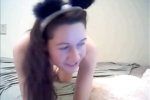 eighteen yo hottie with skinny body demonstrates her vagina in hot solo