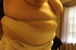Filthy fluffy harlot demonstrates her unsightly body for me
