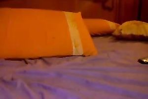 Using a sex toy bitch in high heels wanted to reach agonorgasmos one hot night