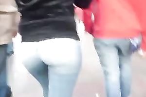 Her divine gazoo looks completely ideal in these jeans