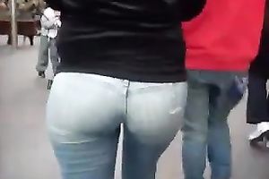 Her divine gazoo looks completely ideal in these jeans