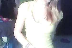 Cute non-professional hottie flashes her natural large titties on camera