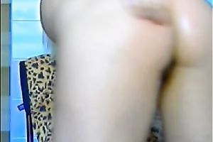 Well-stacked tattooed blondie rubs her hairless cookie