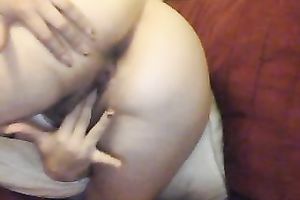 Busty latin babe milf slag with saggy bra buddies masturbates on web camera