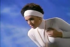 Sensational all natural white vintage hotties pose undressed