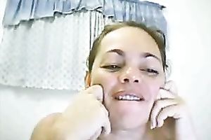 Full figured Latina cheating wife shows her her bloody pad