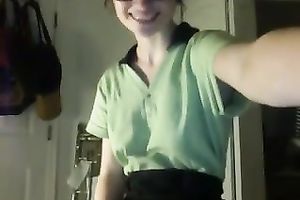 Nerdy slender babe showing her privates on web camera