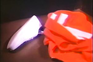 Sexy massage to this hawt and slutty mulatto playgirl