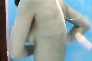 I film this random sweetheart changing clothing throug a 2 way mirror