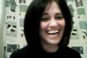 Short-haired breasty brunette hair teases me with her moist wobblers