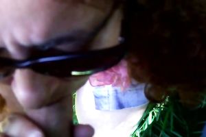 This doxy is not supermodel hawt but that babe knows her way around a shaft