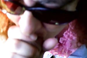 This doxy is not supermodel hawt but that babe knows her way around a shaft