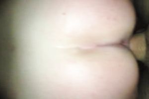 Natural cute nympho provided the colleague of my hubby with a nice BJ