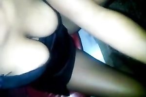 Here is one slut blowing my penis for a night in the club