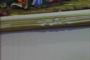 Awesome blow job from classic American bimbo on the ottoman