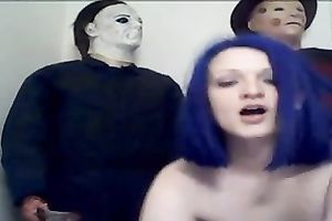Lusty blue haired slut flashed her milk shakes next to Jason and Freddy
