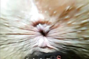 I like this web camera model's arse and so does she and that arsehole is so priceless