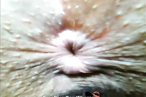 I like this web camera model's arse and so does she and that arsehole is so priceless