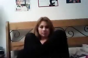 Busty dark brown is so hawt and seductive on the livecam