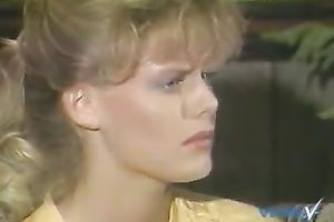 Blonde doxy is a latent lesbo who desires to take up with the tongue hawt gap