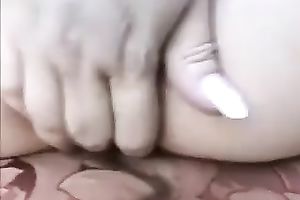 Cool big beautiful woman in sunglasses plays with her arsehole in front of me