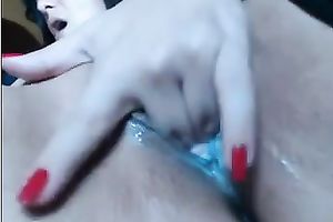 Wondrous emotional dilettante girlie tickles her own soaked twat