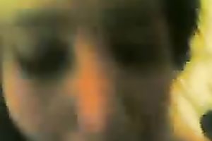 That cute and tiny dark brown hooker gave me oral